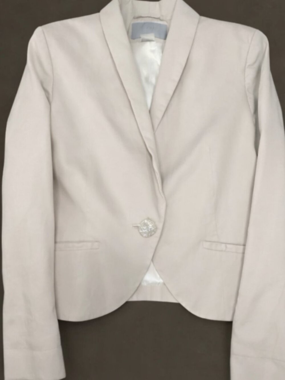 H&M Beige Cropped Blazer Size 6 Beaded Button Modern Classic Jacket